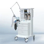 Multifunkční anesteziologický přístroj pro MRI se dvěma vaporizéry